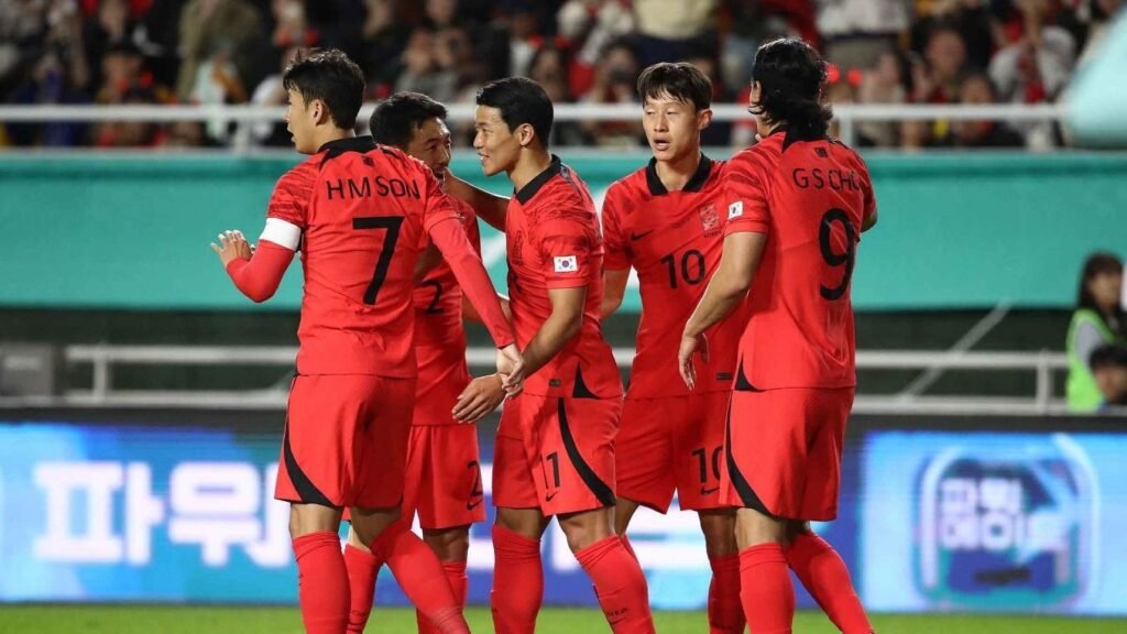 Hwang’s goalscoring form continues with Korea